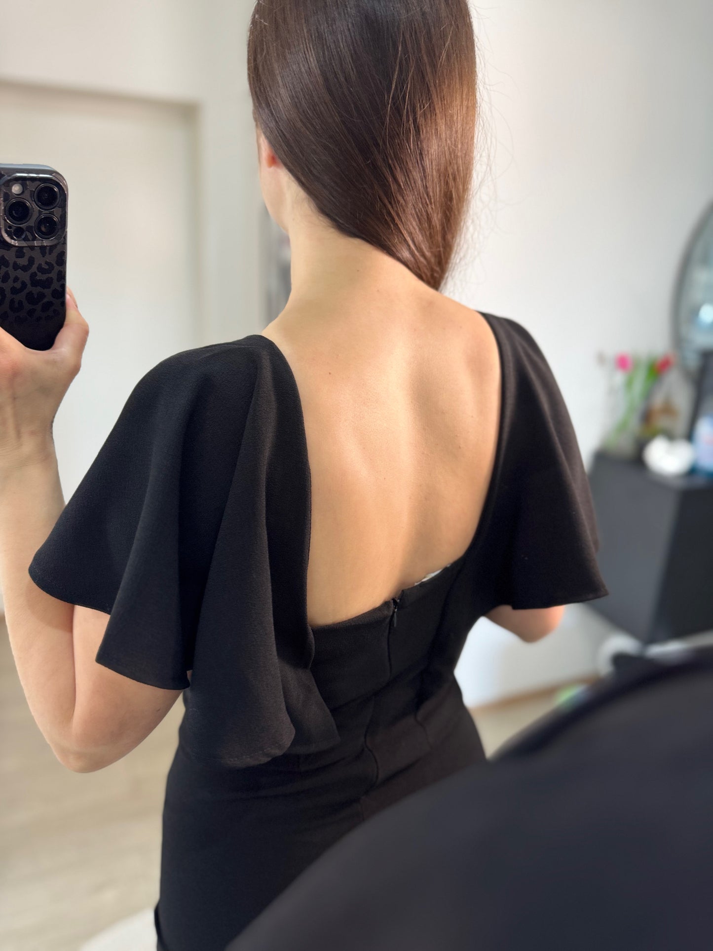 Mini Kleid mit Volantärmeln